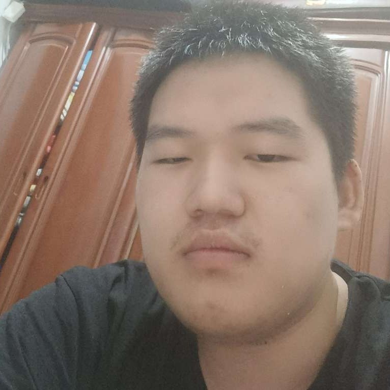 冷眸与透彻的照片