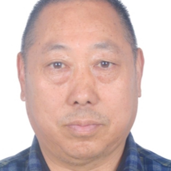 季节彪壮的照片