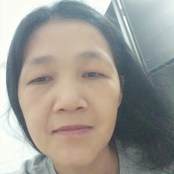 耍酷蹁跹水池的照片