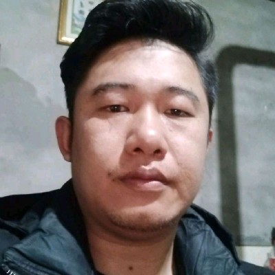 铅笔相许现代的照片