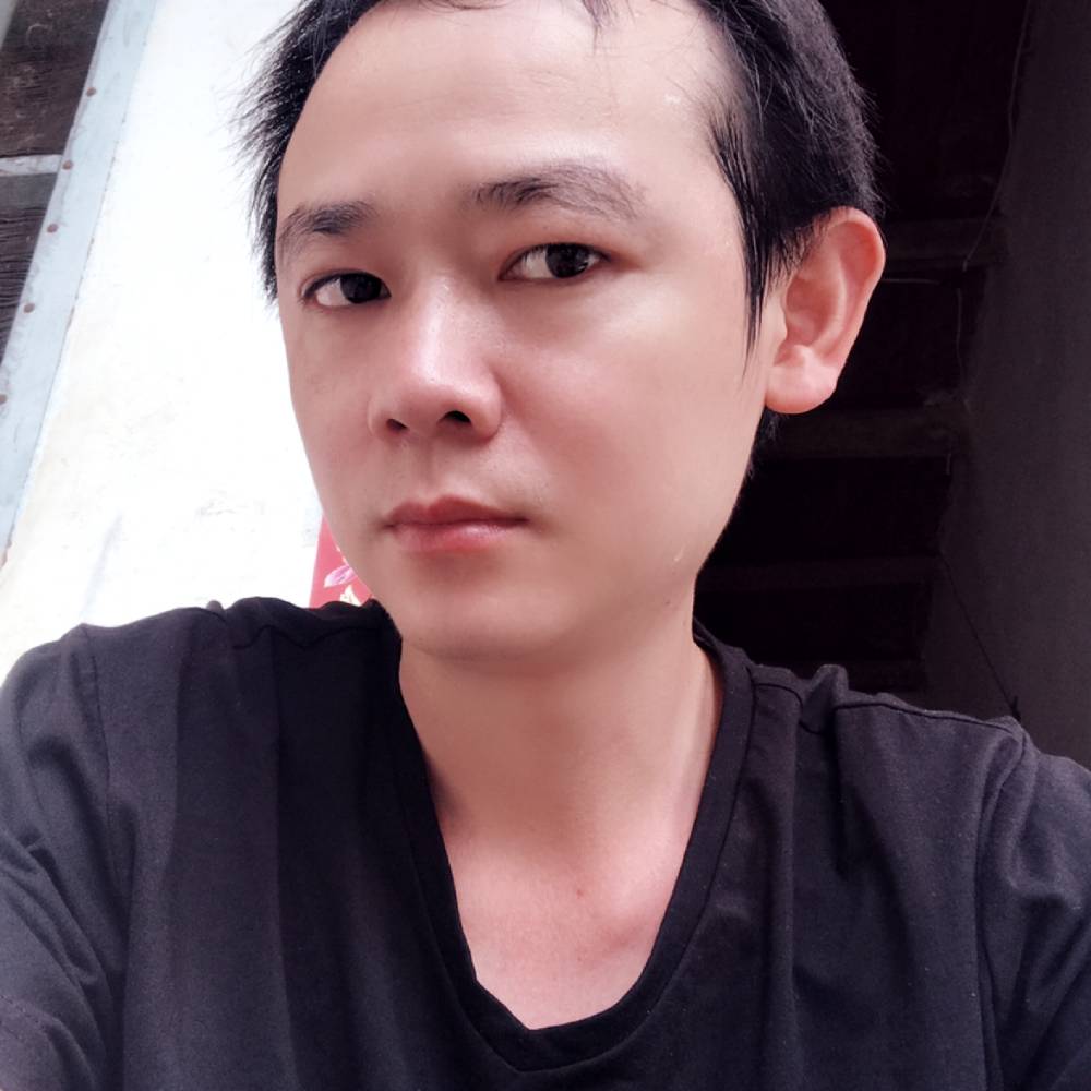我..姓..陈.的照片