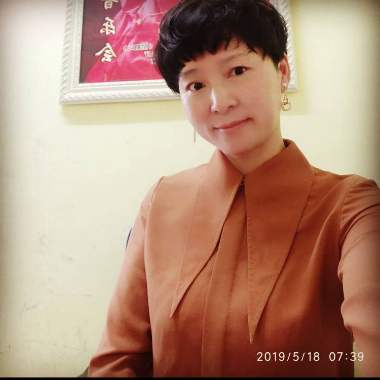 迪星艺术的照片