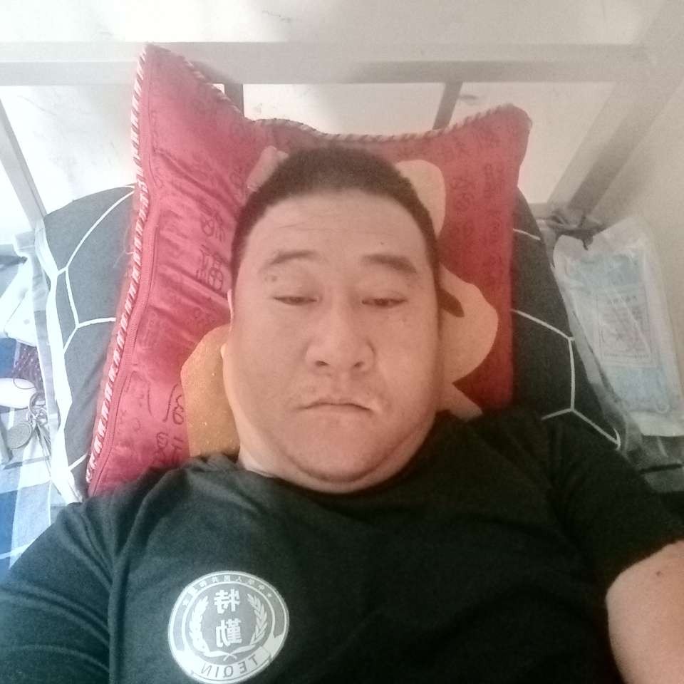 情动請无垠的照片