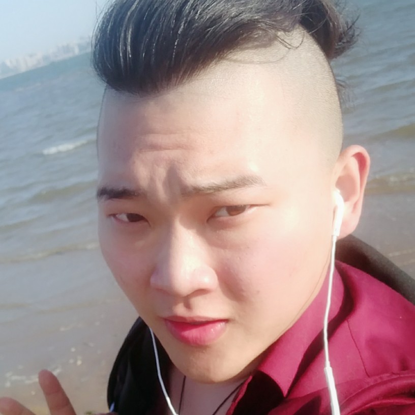 她二舅的照片