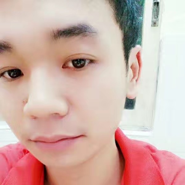 冷谈的照片