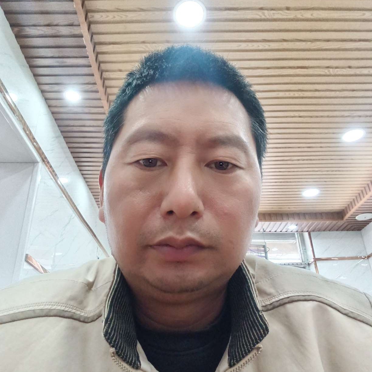 辛勤倾心便当的照片