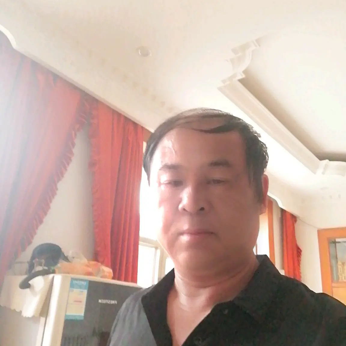鱼俊逸的照片