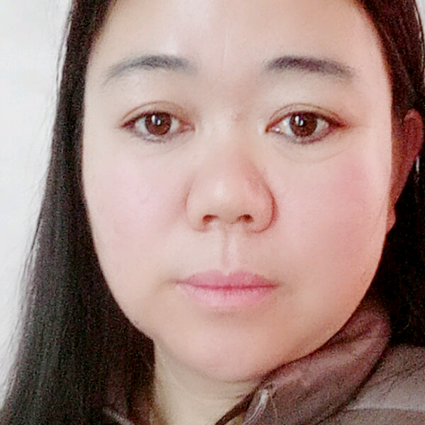 燕儿在林稍的照片
