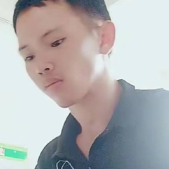 可爱回眸汉堡的照片