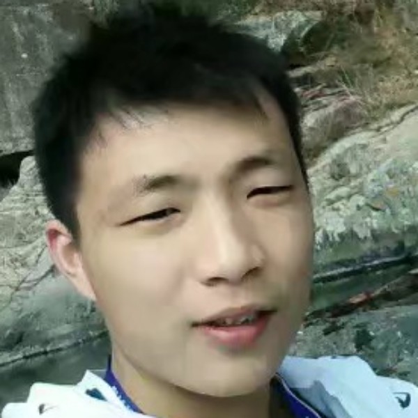 河马漫步欢喜的照片