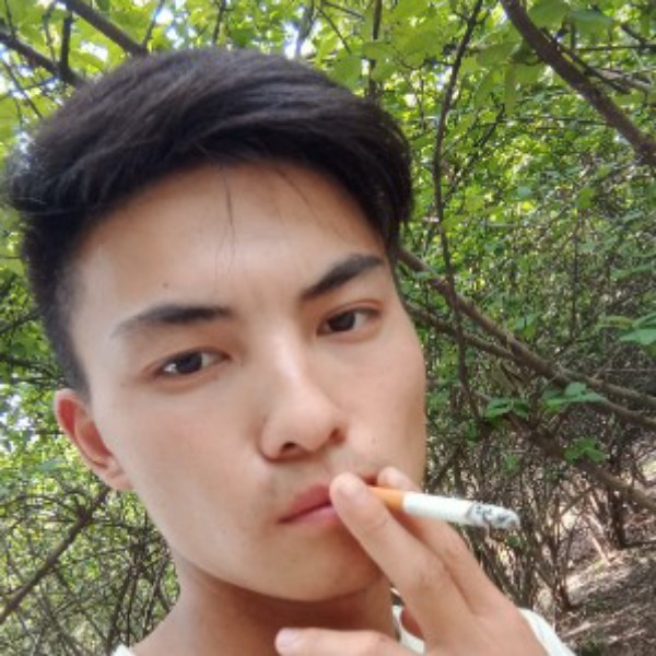 有魅力苦恋书本的照片