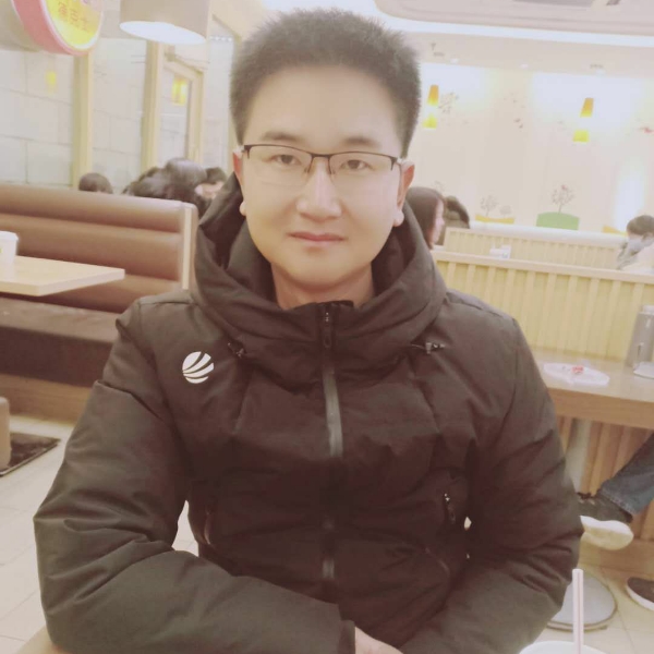 扬和艺昕的照片