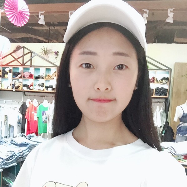 超甜小仙女i的照片