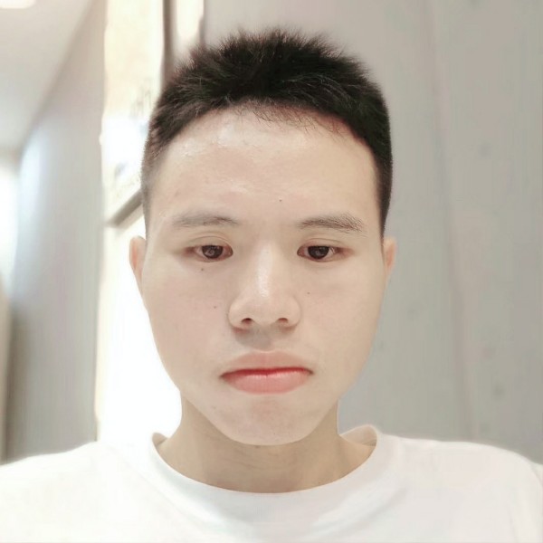 义气放弃云朵的照片