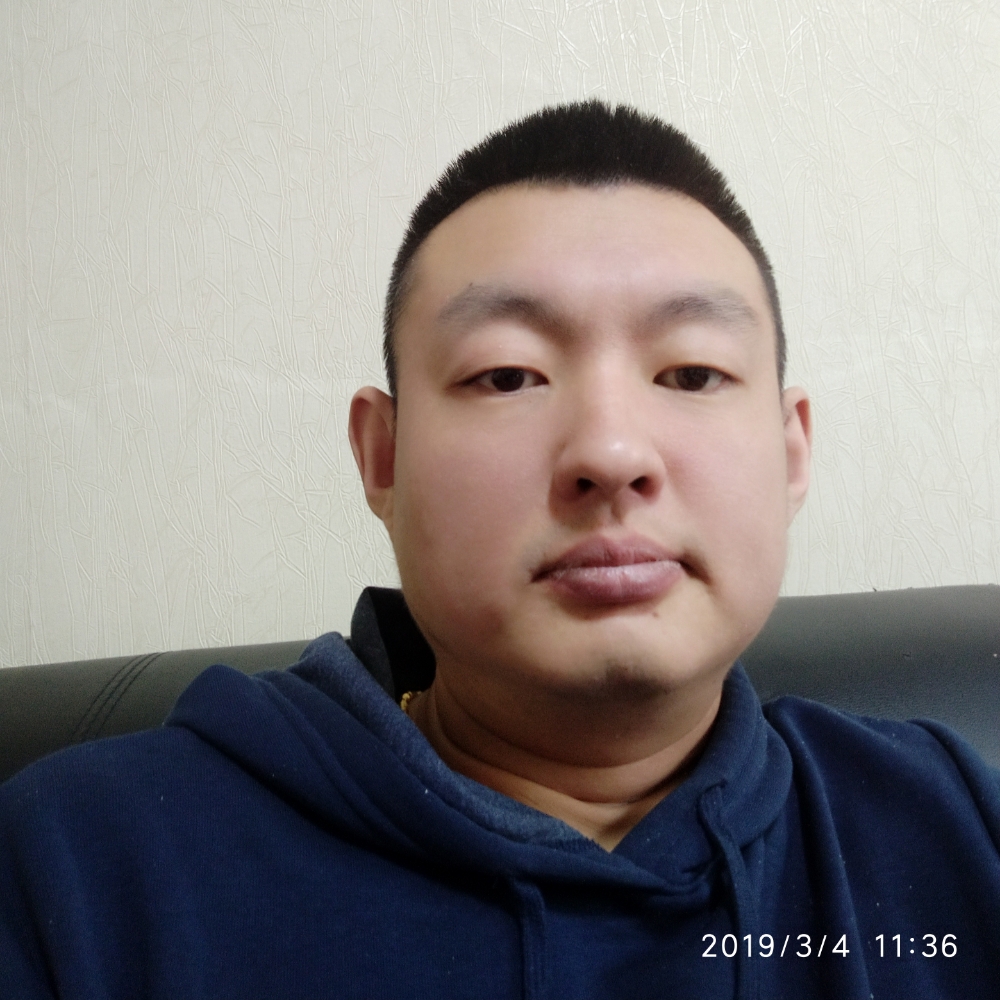 顔继冬的照片