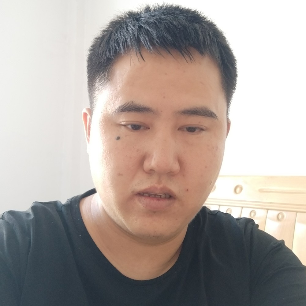 眼睛等待激情的照片