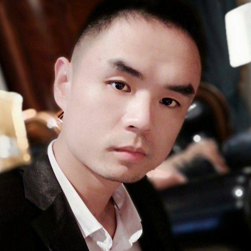 追光使者的照片