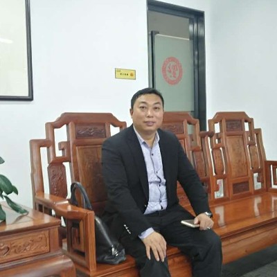 成熟男人的味道的照片