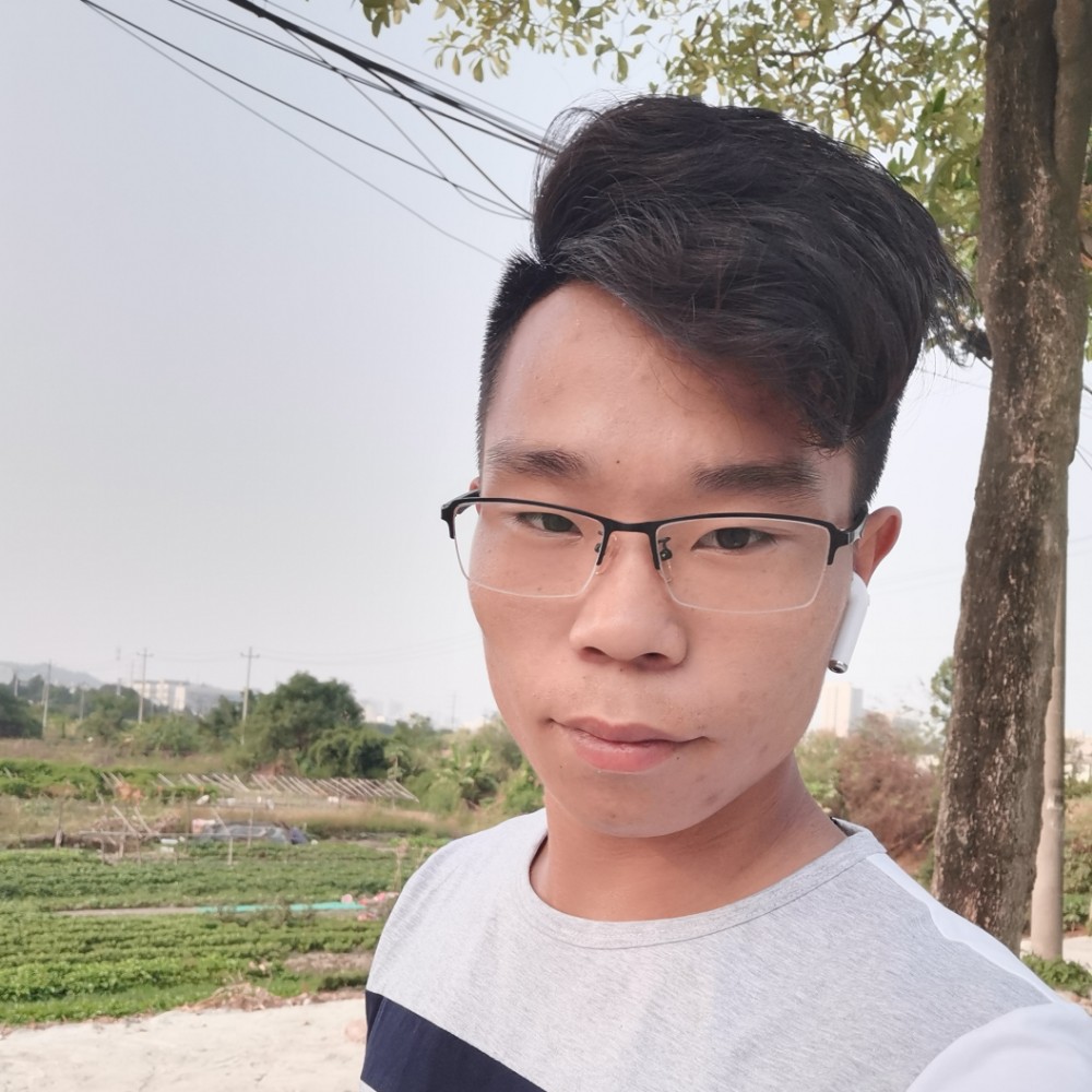衬衫用简单的照片