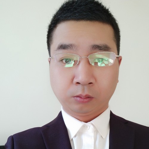 上官周艳的照片