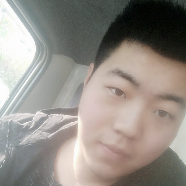 王亚东11的照片