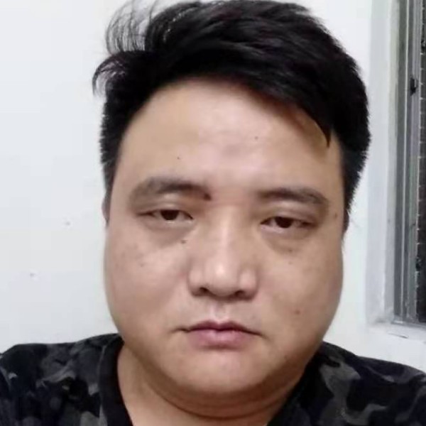 沉静和风萧的照片