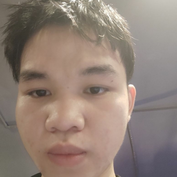 甜美挽手鸡翅的照片