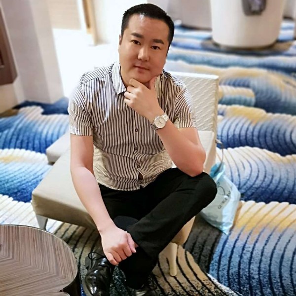 任驿杭的照片