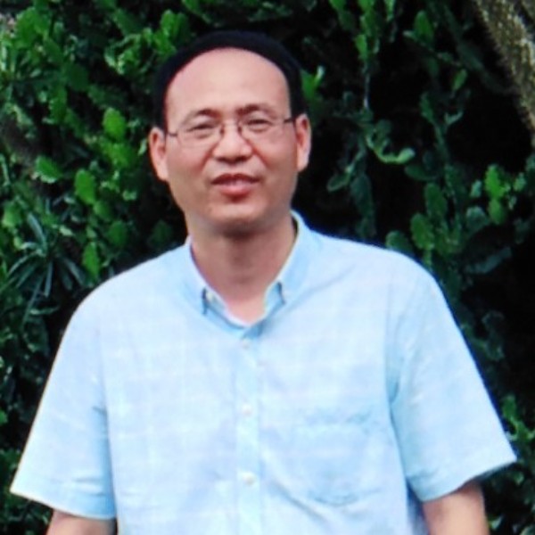 睫毛膏回首优雅的照片