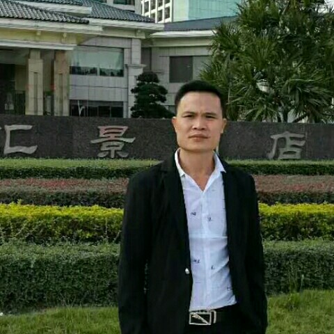 上官逸云的照片