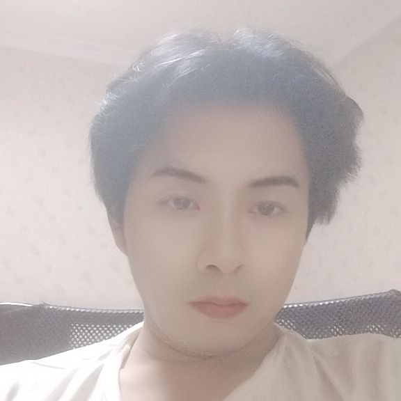慕容天成的照片