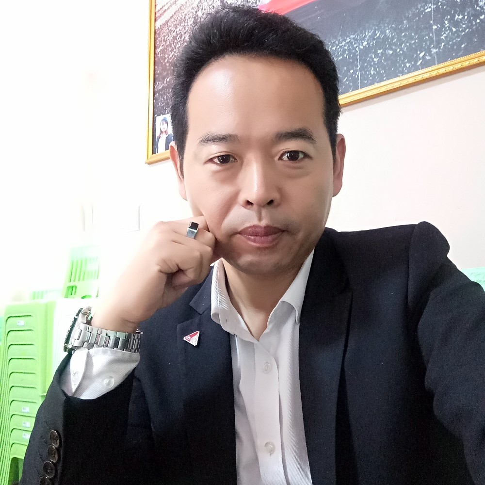 和锦的照片