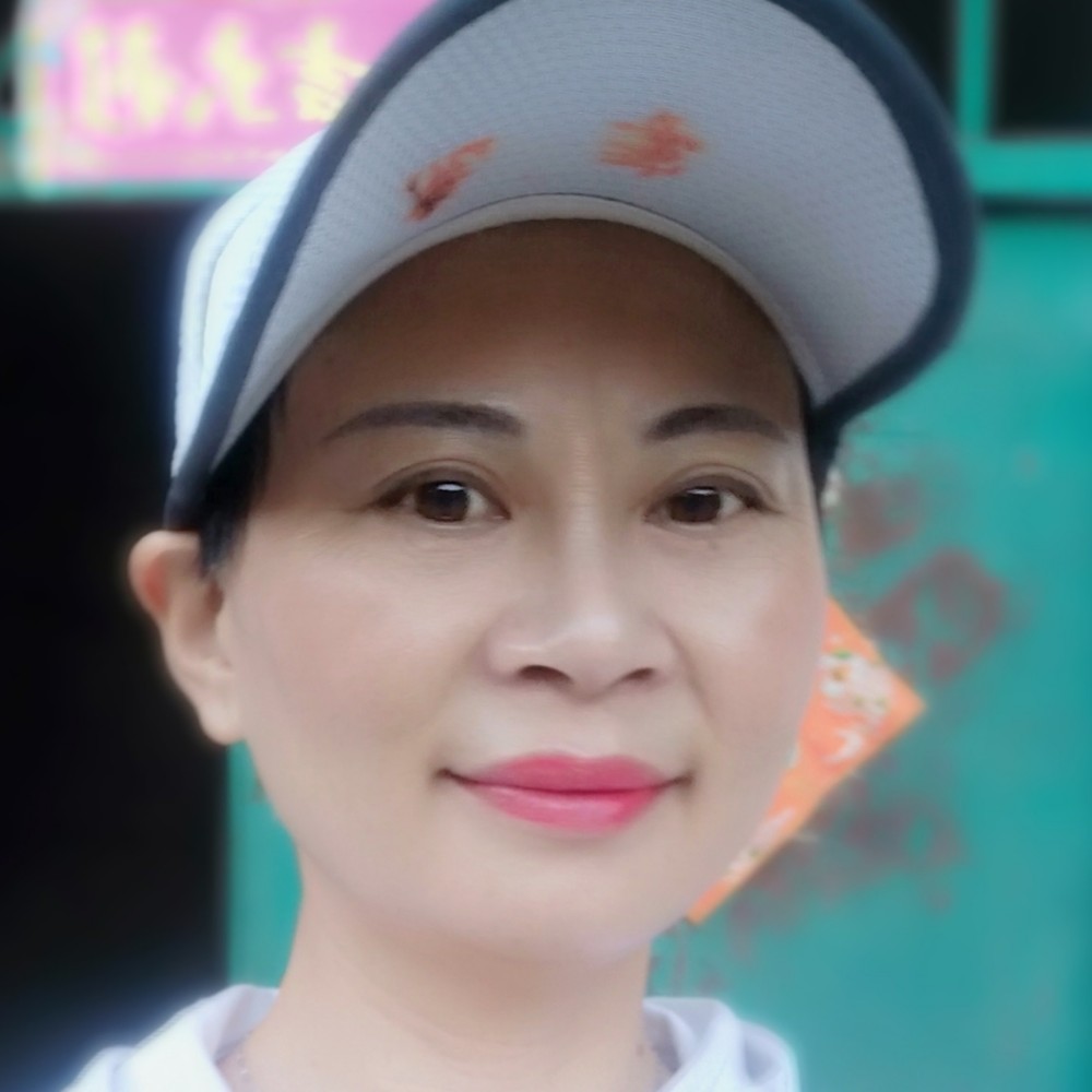 百褶裙打矫情的照片