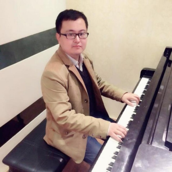 浩瀚piano的照片