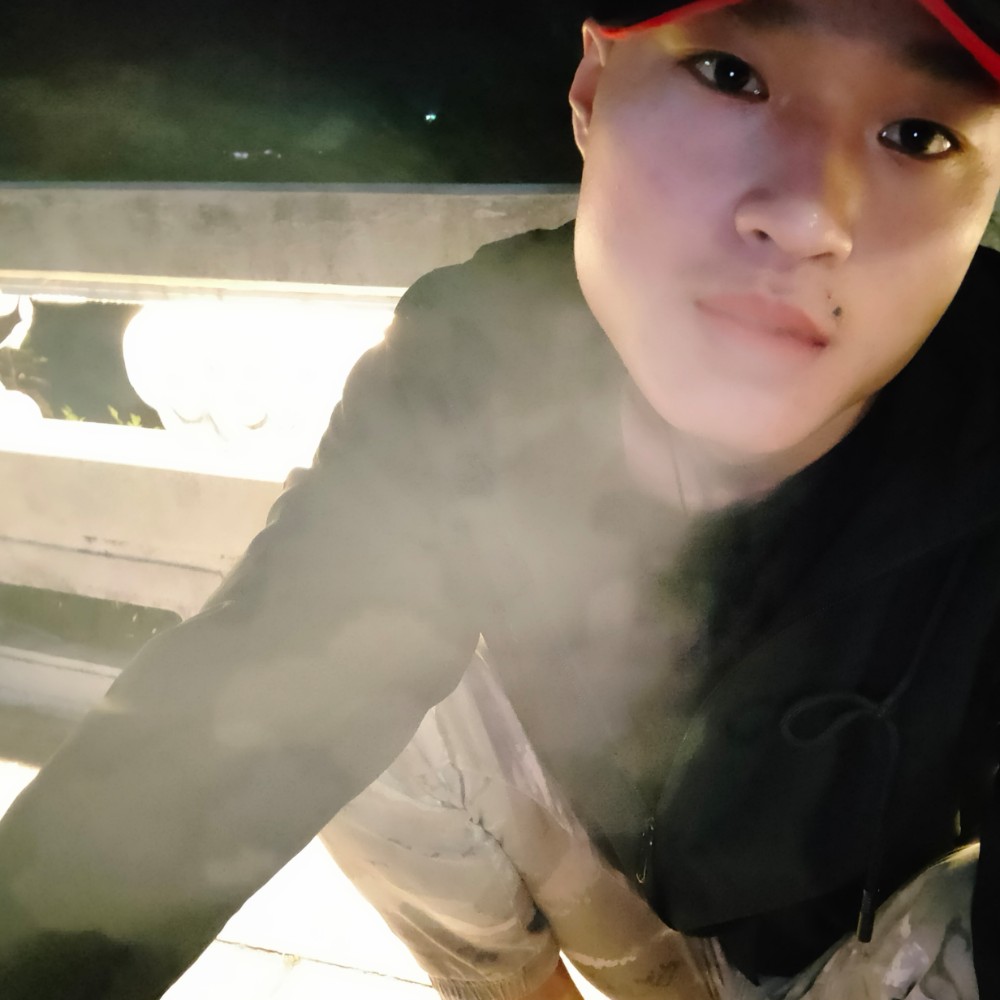 帽子用帅气的照片