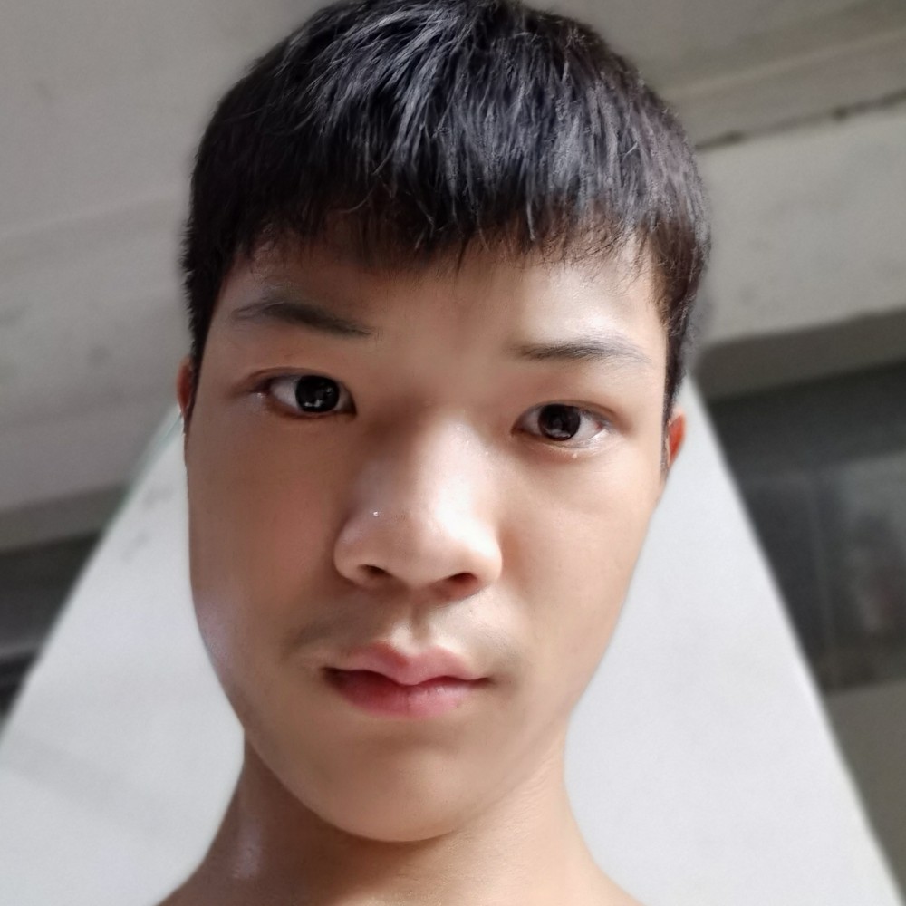 沉静深拥期待的照片