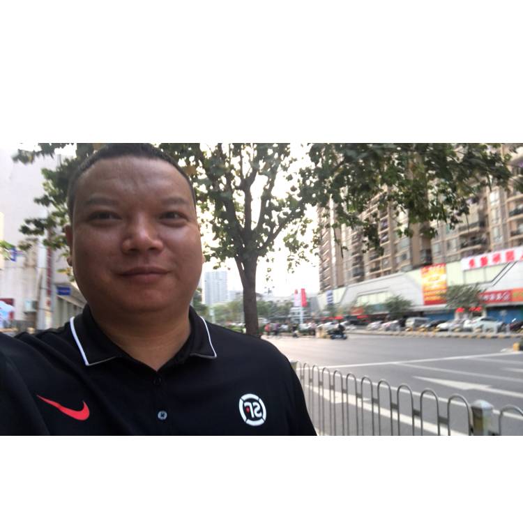 车头灯的照片