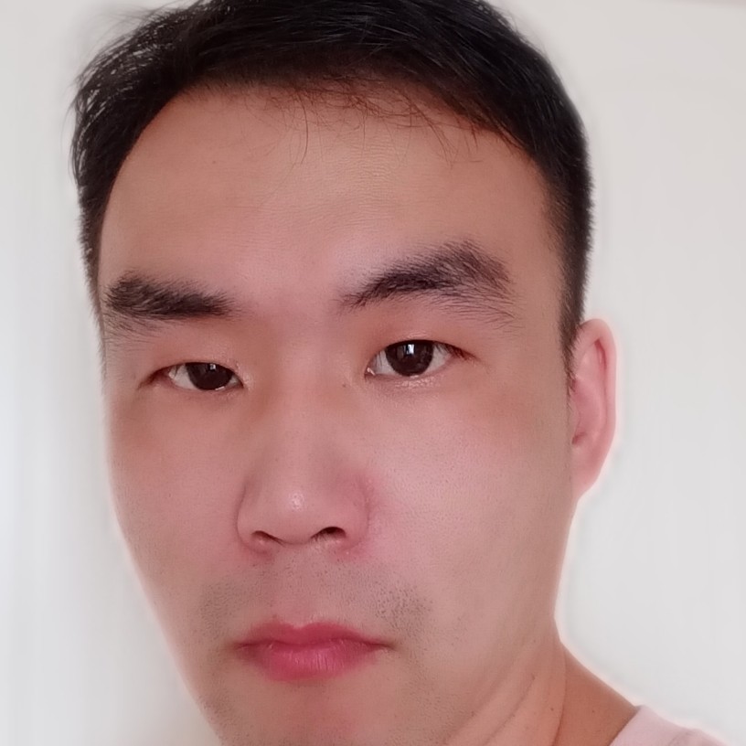 青衫挽手忐忑的照片