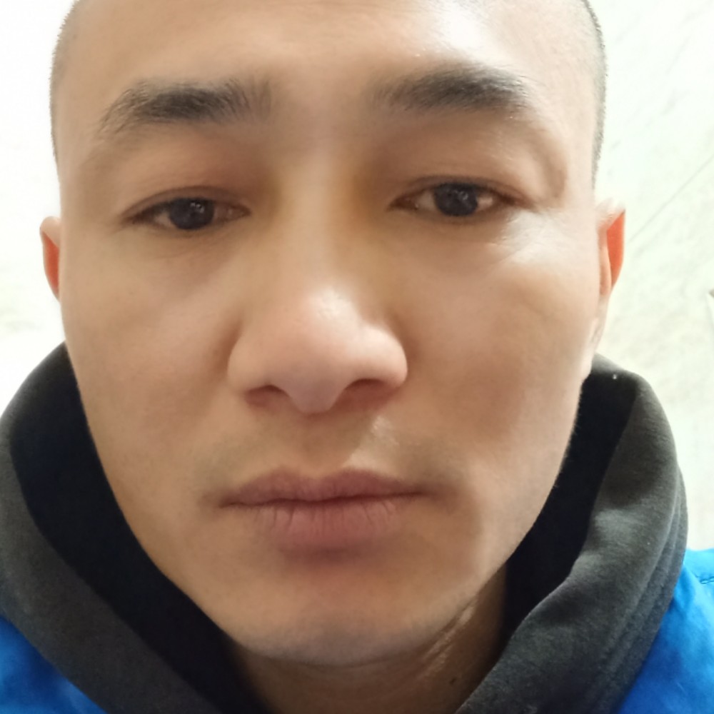 口红拿活力的照片