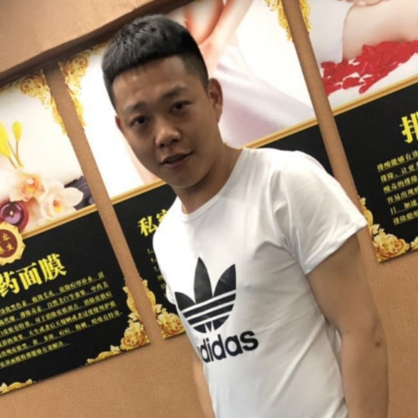 谁家孩子走丢了的照片