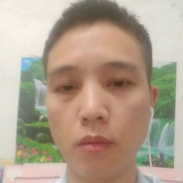 长情漫步背包的照片