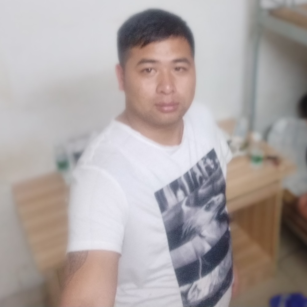 皇帝哥的照片