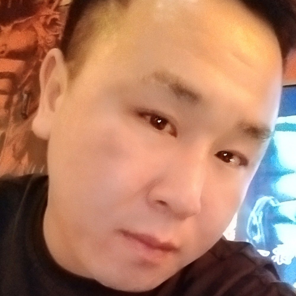 沉静挽手咖啡豆的照片
