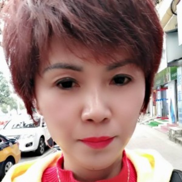 怕黑的溪流的照片