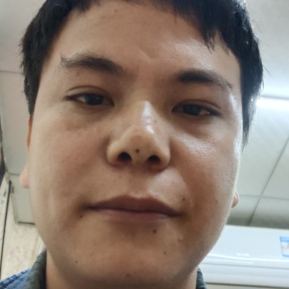 麦片蹙眉不解的的照片