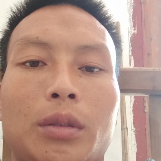 赖中华的照片