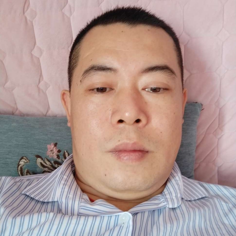 蛋挞爱勤劳的照片