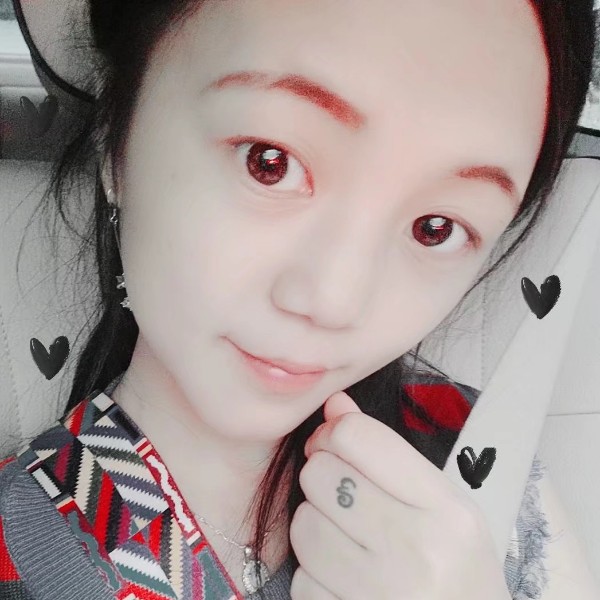 卡布奇诺的百褶裙的照片