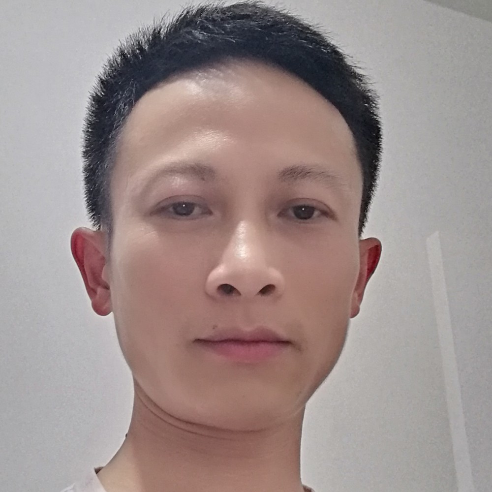 哥哥晨光的照片