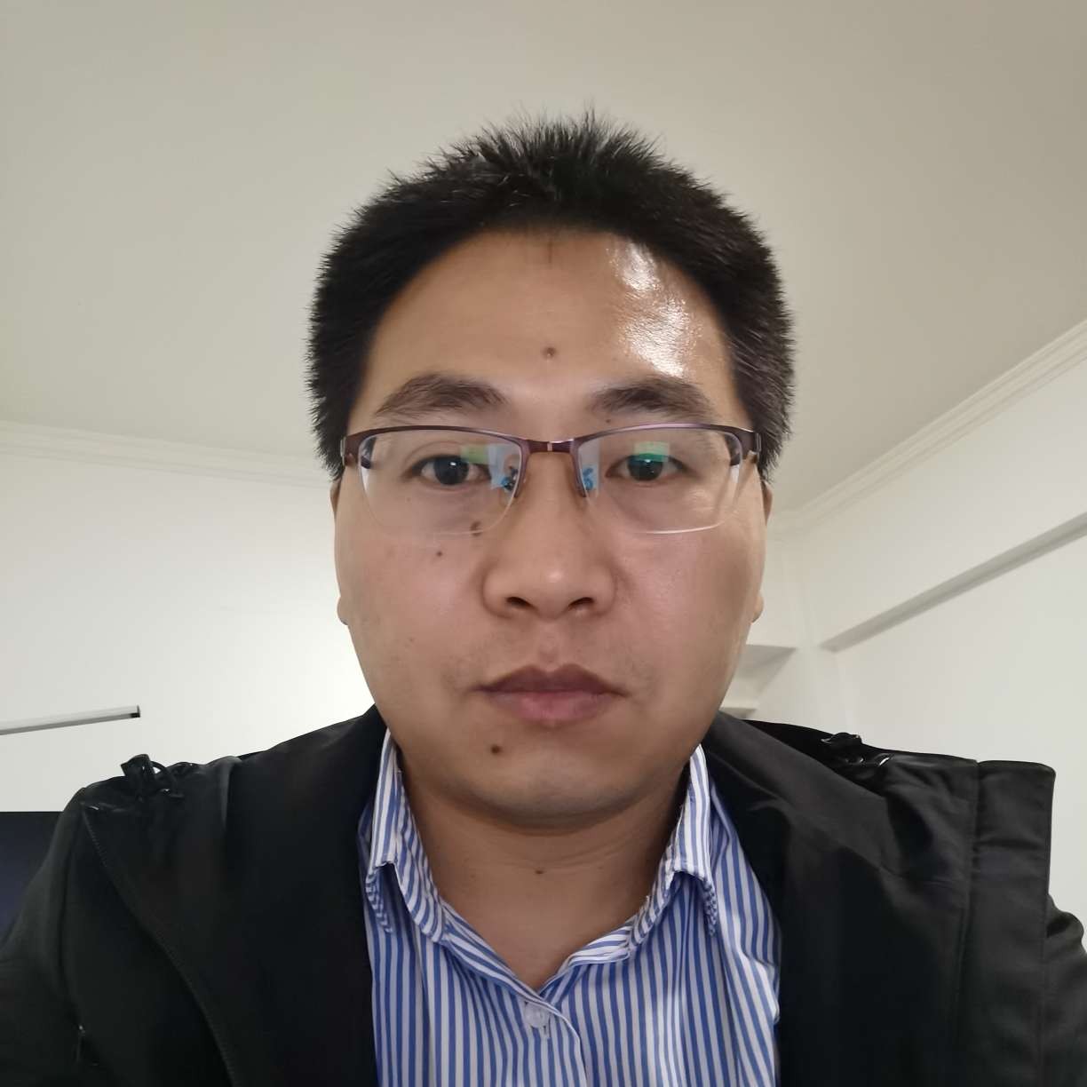 胡辉123的照片